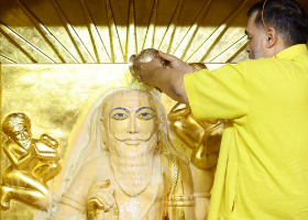 Brihaspati Ji Ka Maha Abhishek