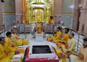 Gajendra Moksha (11 Path)
